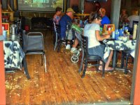 glake022  das Schale muss auf den Boden