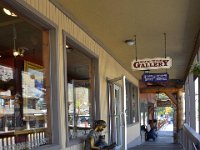 usaynp0142  lernende auf Bank