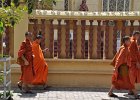 people050  modern Mönchs in Pnom Penh Kambodscha