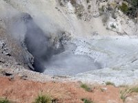 usaynp089  da spürt man Mutter Erde