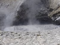 usaynp090  lautstark und riechend