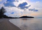 thai145  kurz vor Sonnenuntergang : Thailand, Koh Samui, Beach, Reisefotodokumentation