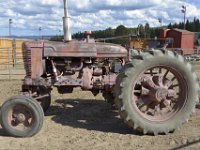 usaynp163  der Traktor der Rodeoleute